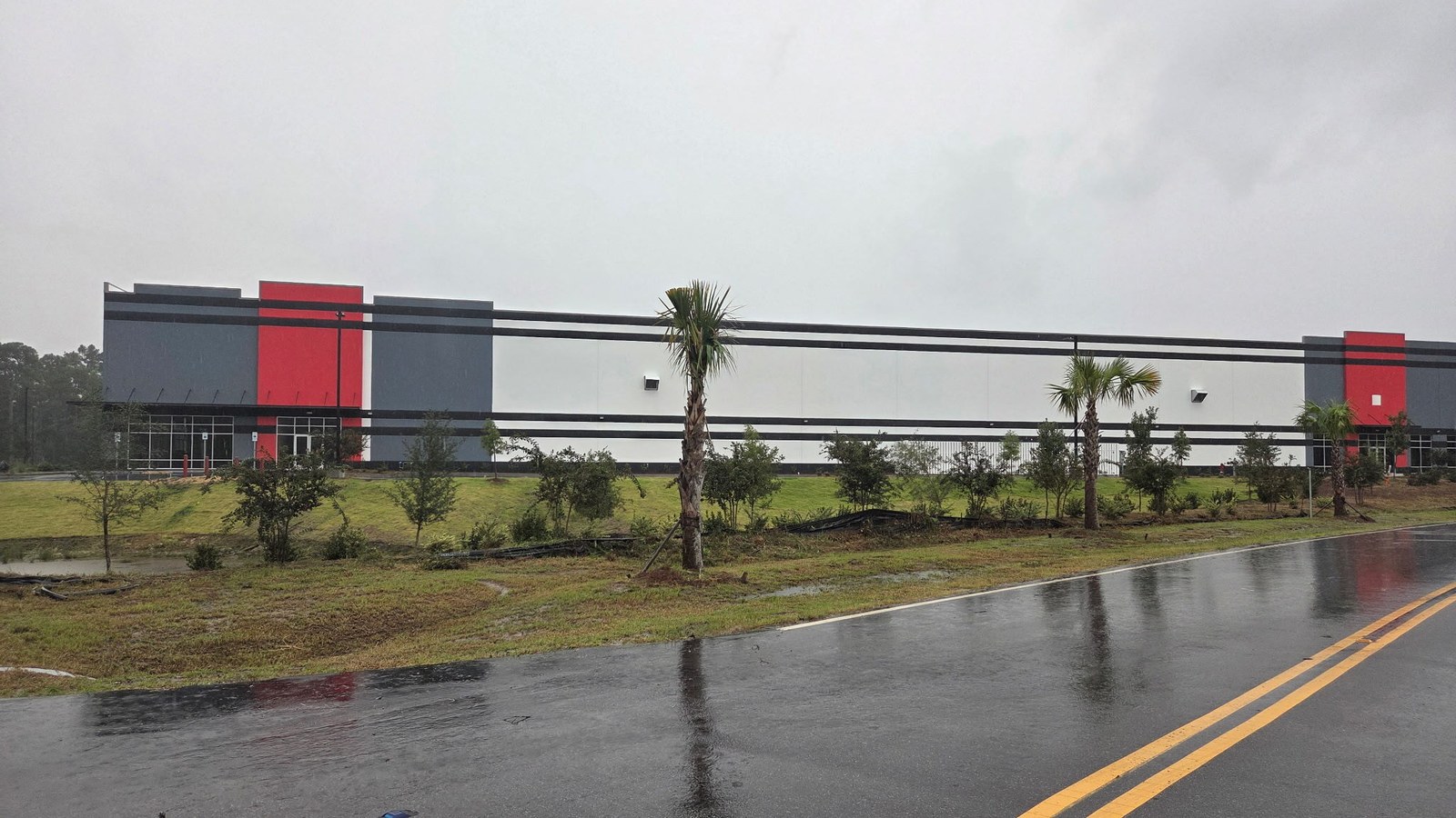 Unified Resources in Display manufacturing and distribution facility in Hardeeville, South Carolina